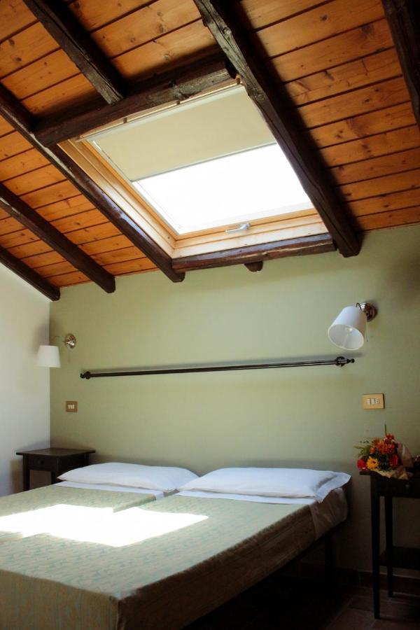 Da Laura Bed & Breakfast บรูนาเต ภายนอก รูปภาพ