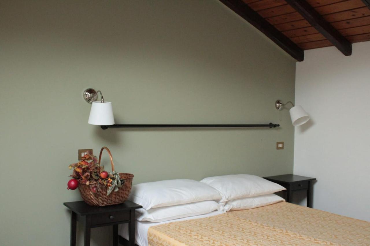 Da Laura Bed & Breakfast บรูนาเต ภายนอก รูปภาพ