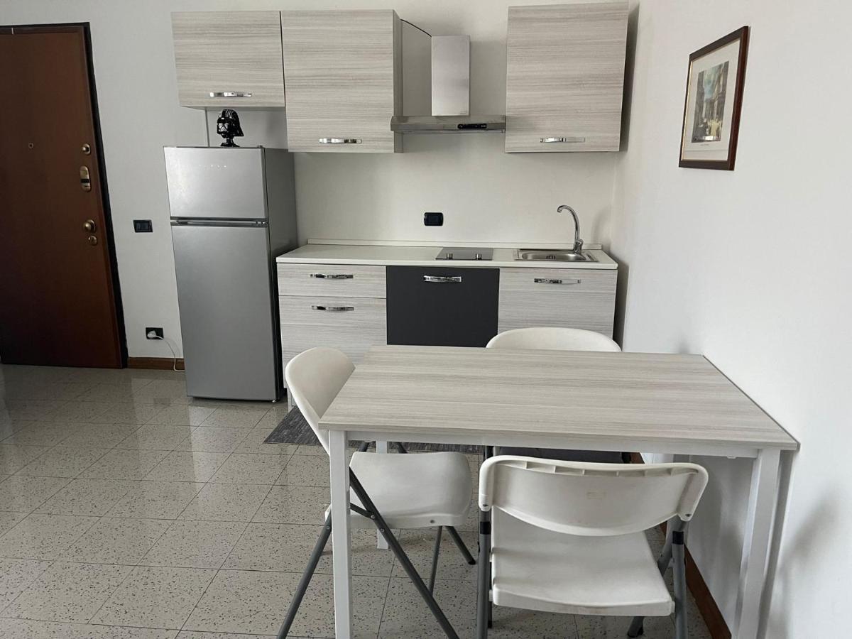Da Laura Bed & Breakfast บรูนาเต ภายนอก รูปภาพ